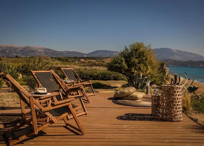 Votsalo Suite-grand Blue Lixouri