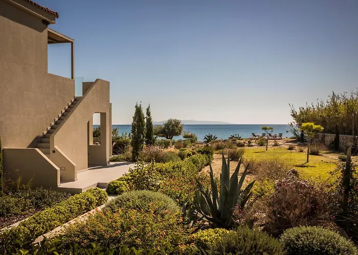 Votsalo Suite-grand Blue