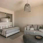 Votsalo Suite-grand Blue Lixouri